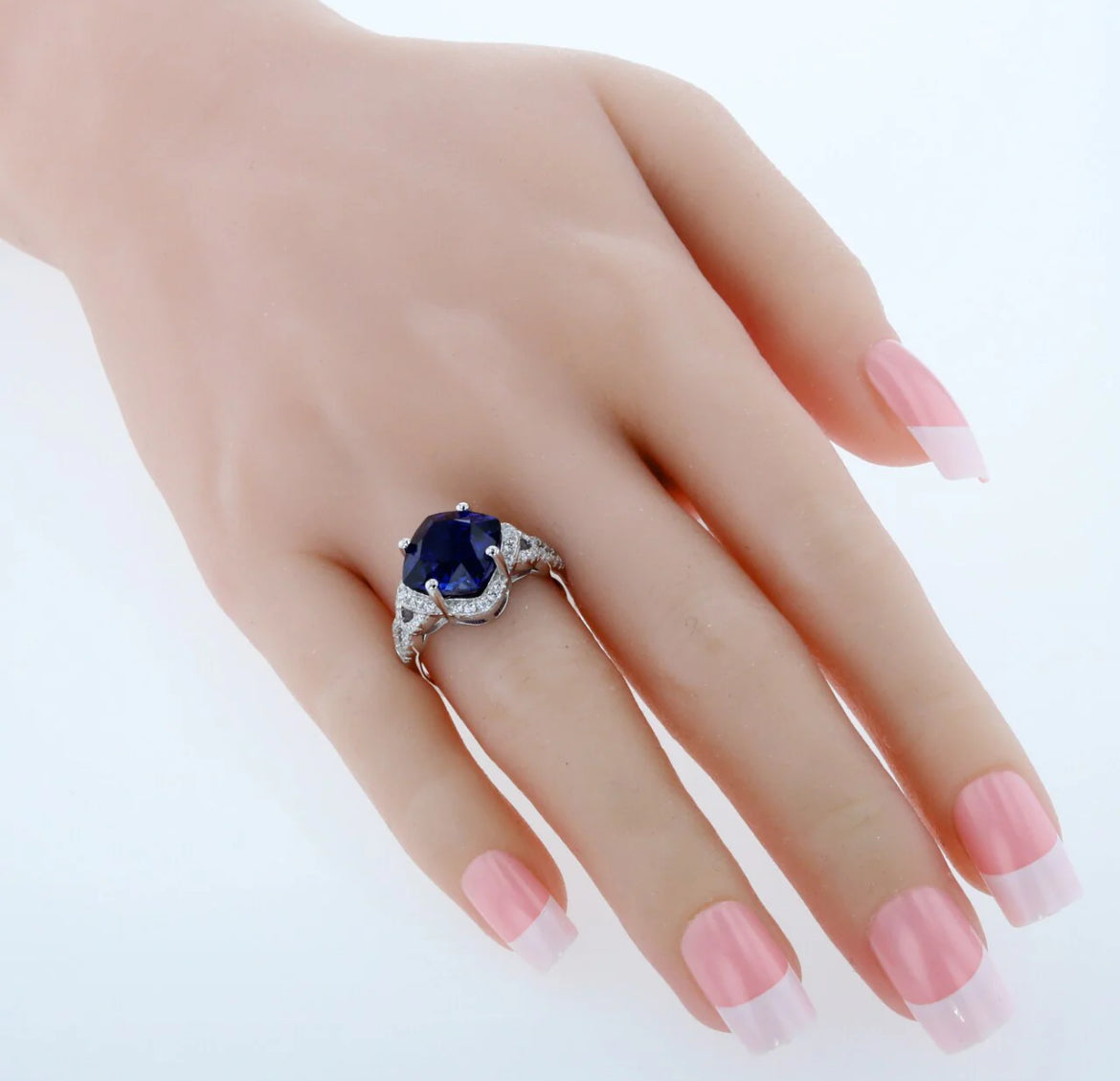 Cushion Cut Blue Sapphire Halo
Ring Sterling Silver 7.50 Carats